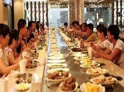 旋转火锅设备为何火遍大江南北 旋转火锅设备为何火遍大江南北